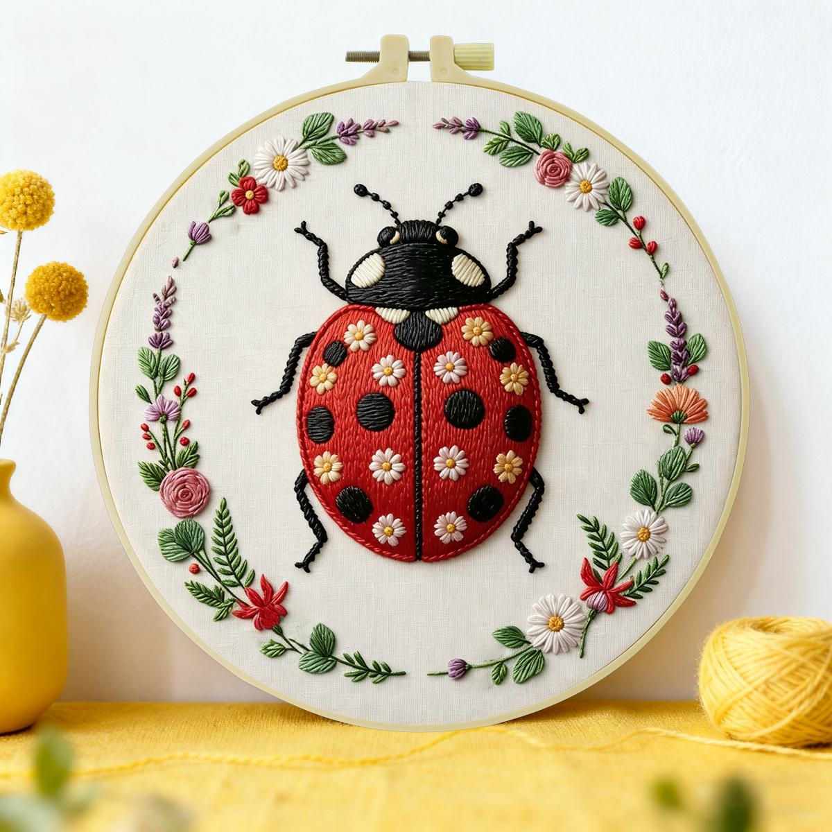 Embroidery Lady Bug - 1 kit de bordado de mariquita