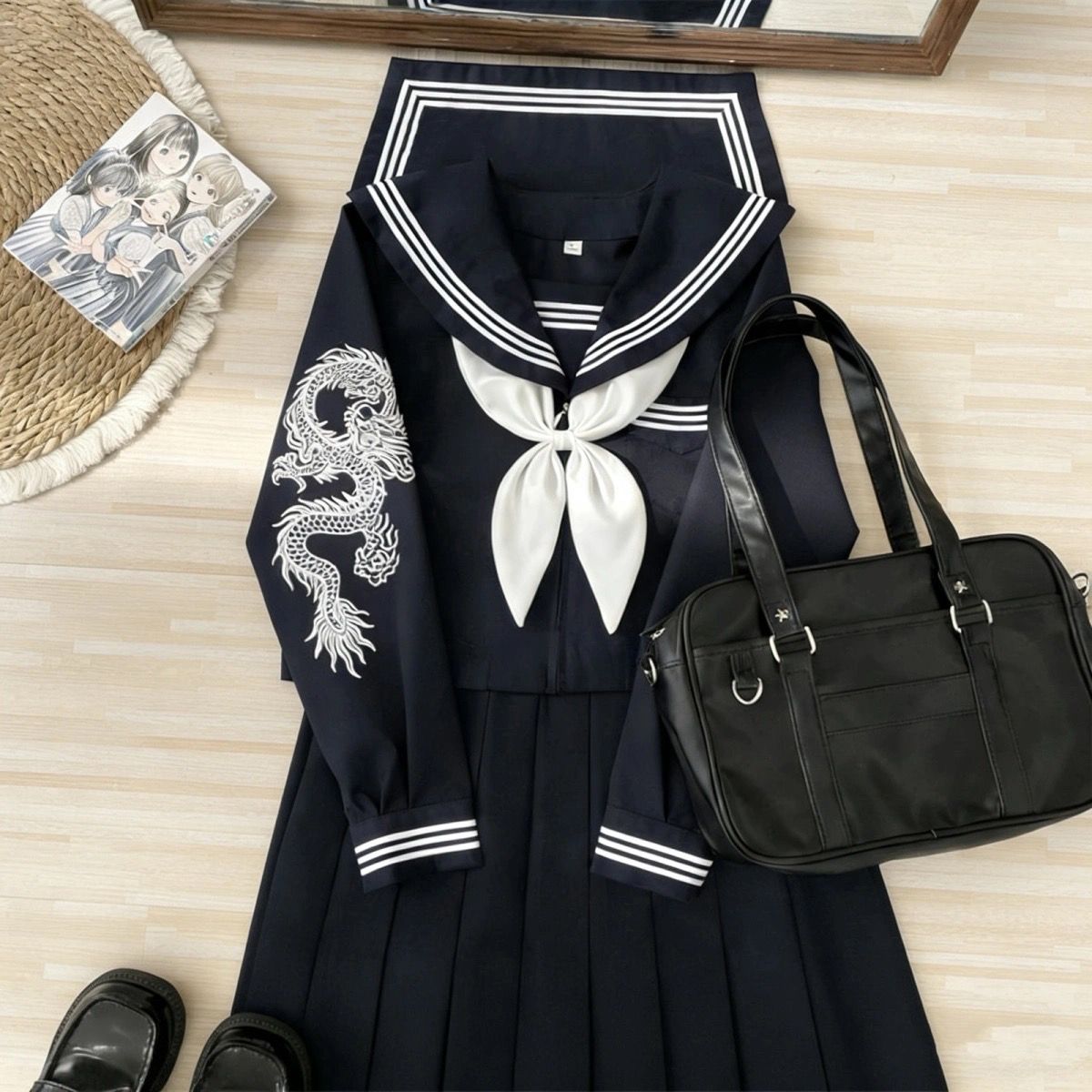 Traje de Marinero Japonés Esti - Embroidery Uniform reseña y precio