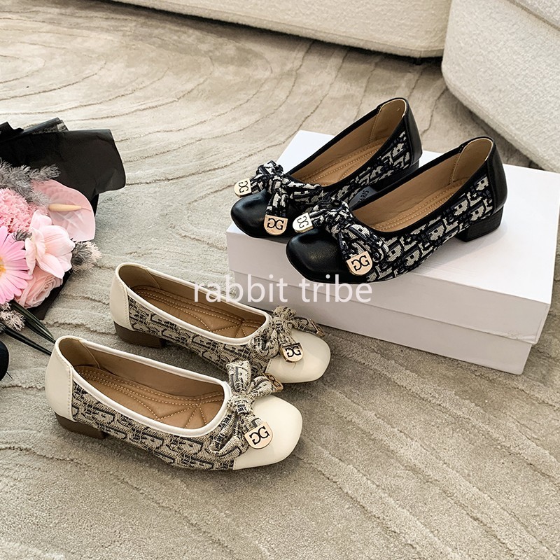 Zapatos individuales franceses - Embroidery Print reseña y precio